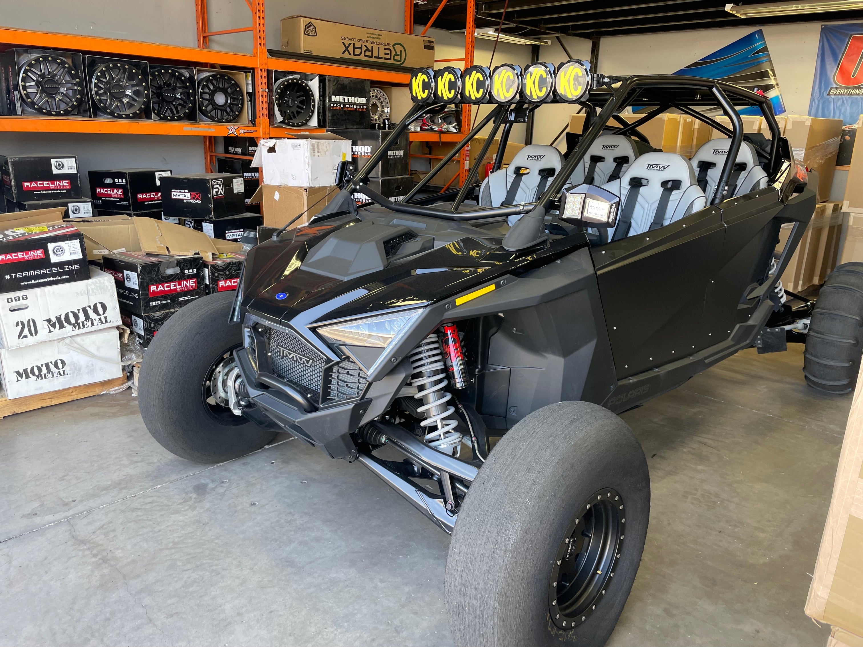 Triple X RZR PRO 2 Front buckets and bench TMWOFFROAD